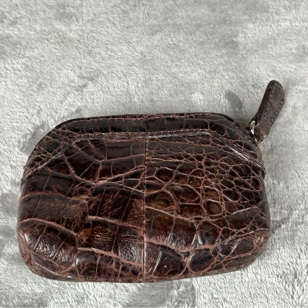 Brighton Brown Croc Embossed Leather Small Coin Purse Heart on‎ Front Zip Top